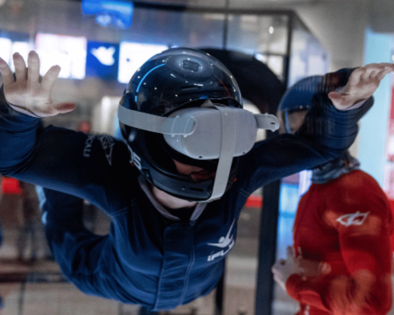 VR Indoor Skydiving