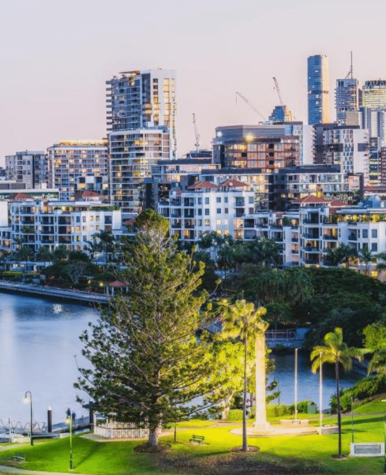 View Brisbane overlooking Newstead Park and Brisbane River