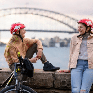 Girls in front of Harbour Bridge